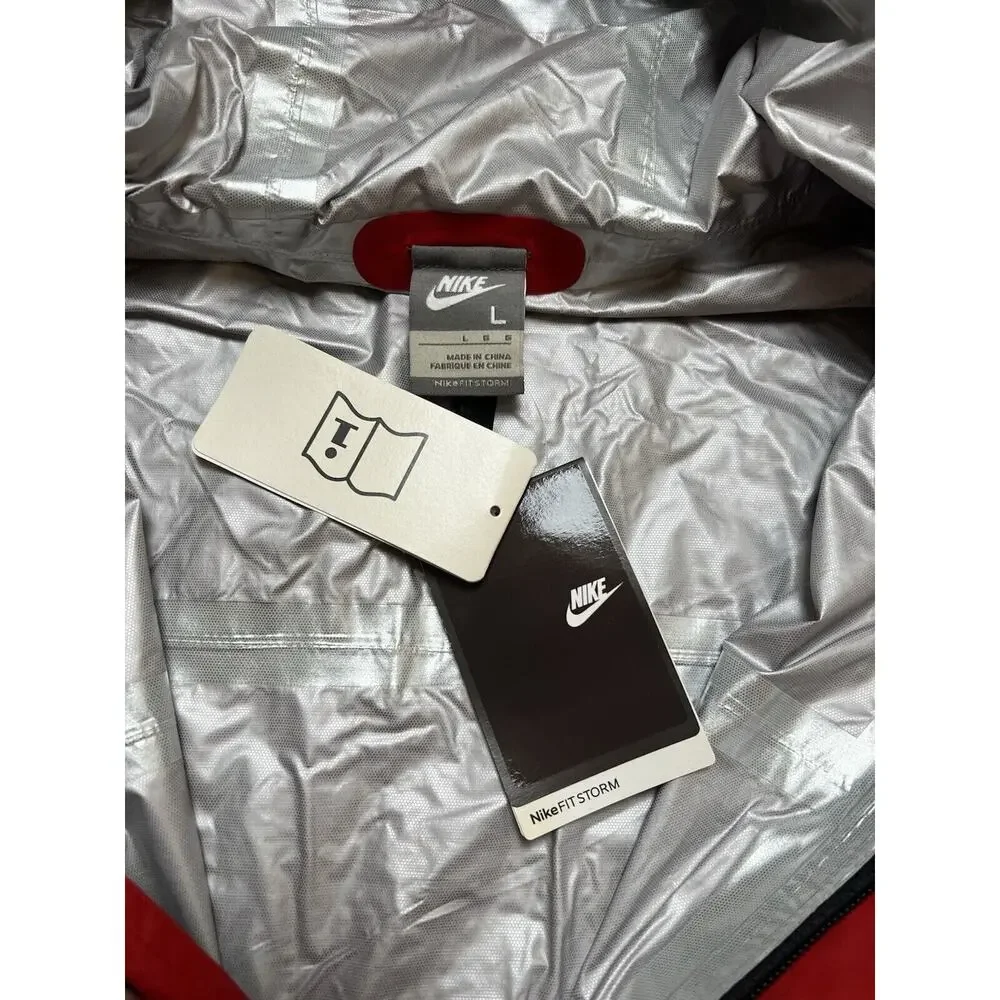Nike Red Storm Fit Windbreaker Men’s‎ L 266009-611 New With Defects